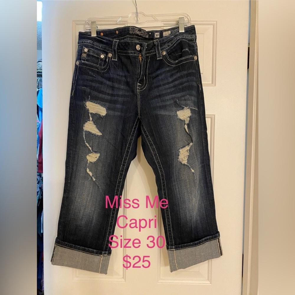 Miss Me Women's Capri Jeans - Dark Blue